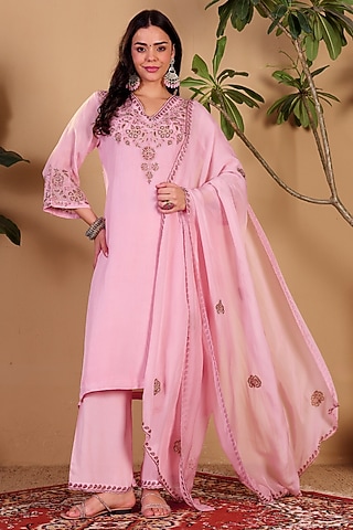 Pink Organza Hand Embroidered Kurta Set by Sonali Methi