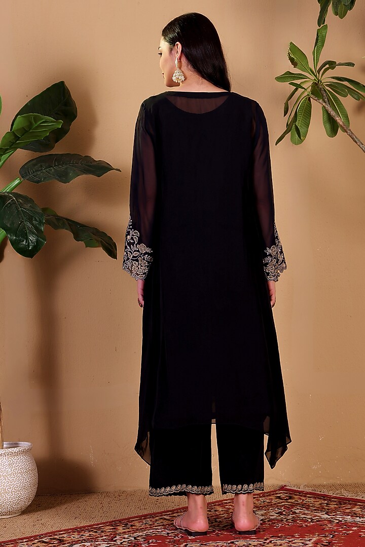 Black Organza Hand Embroidered Kurta Set by Sonali Methi at Pernia's Pop Up Shop