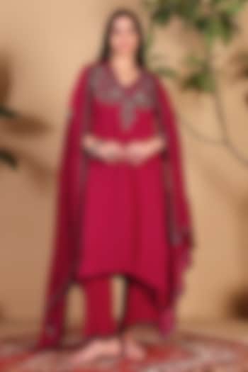 Cherry Red Organza Hand Embroidered Kurta Set by Sonali Methi at Pernia's Pop Up Shop