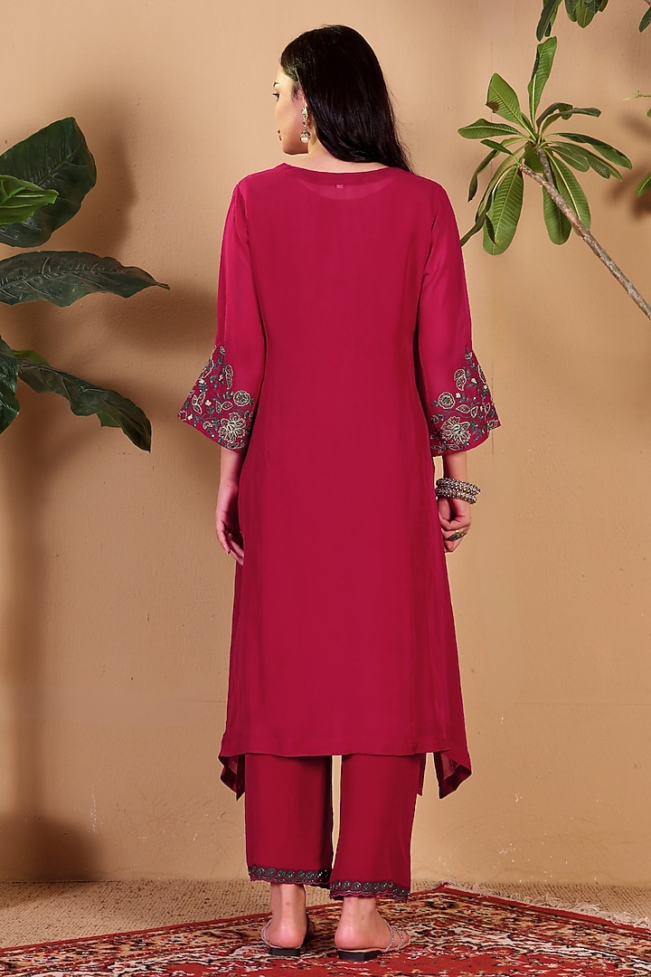 Cherry Red Organza Hand Embroidered Kurta Set by Sonali Methi at Pernia's Pop Up Shop