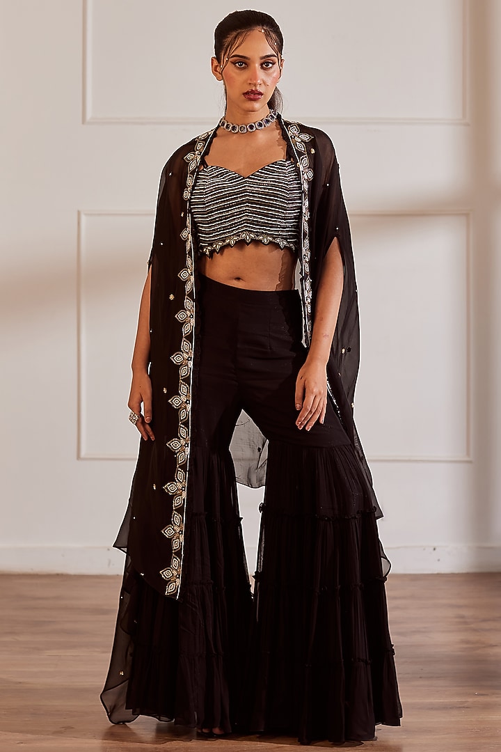 Black Organza Embellished Cape Set by SONAL PASRIJA at Pernia's Pop Up Shop