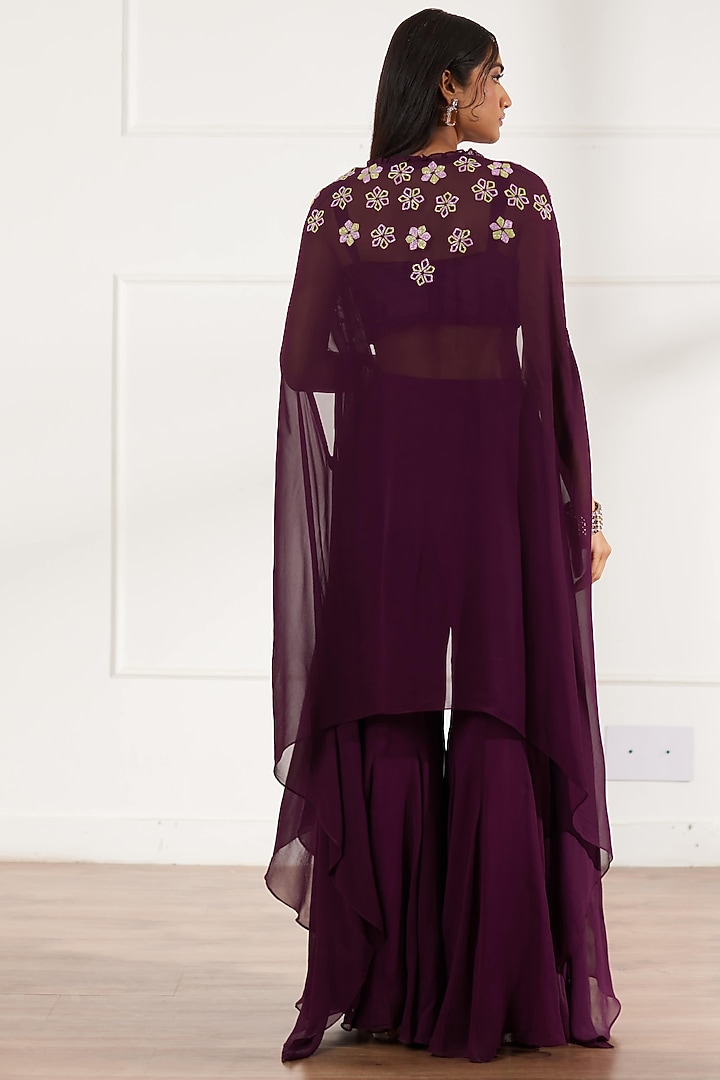 Wine Georgette Embroidered Cape Set by SONAL PASRIJA at Pernia's Pop Up Shop
