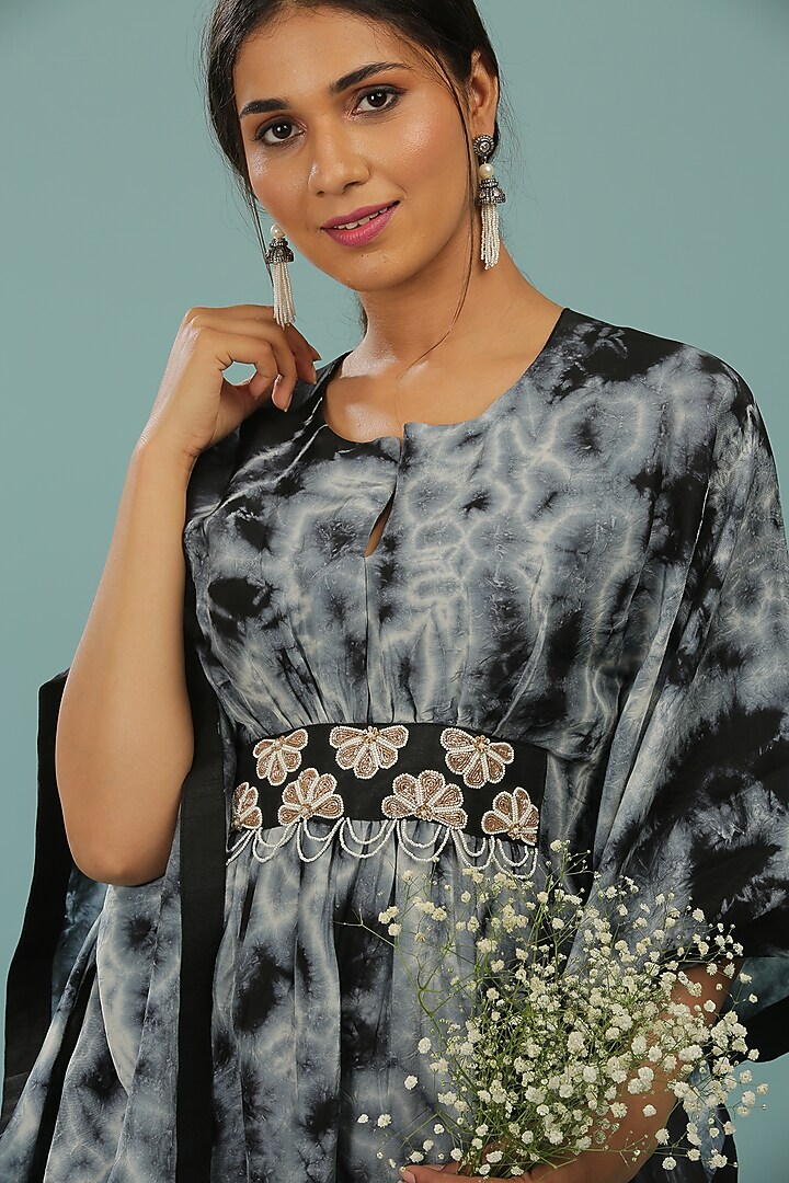 Grey & Black Tie-Dyed Kaftan Set by SONAL PASRIJA at Pernia's Pop Up Shop