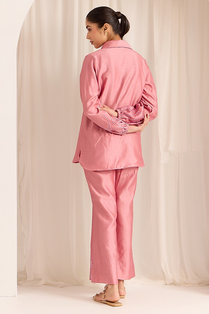 Dusty Pink Chanderi Hand Embroidered Co-Ord Set by Sonal Pasrija at Pernia's Pop Up Shop