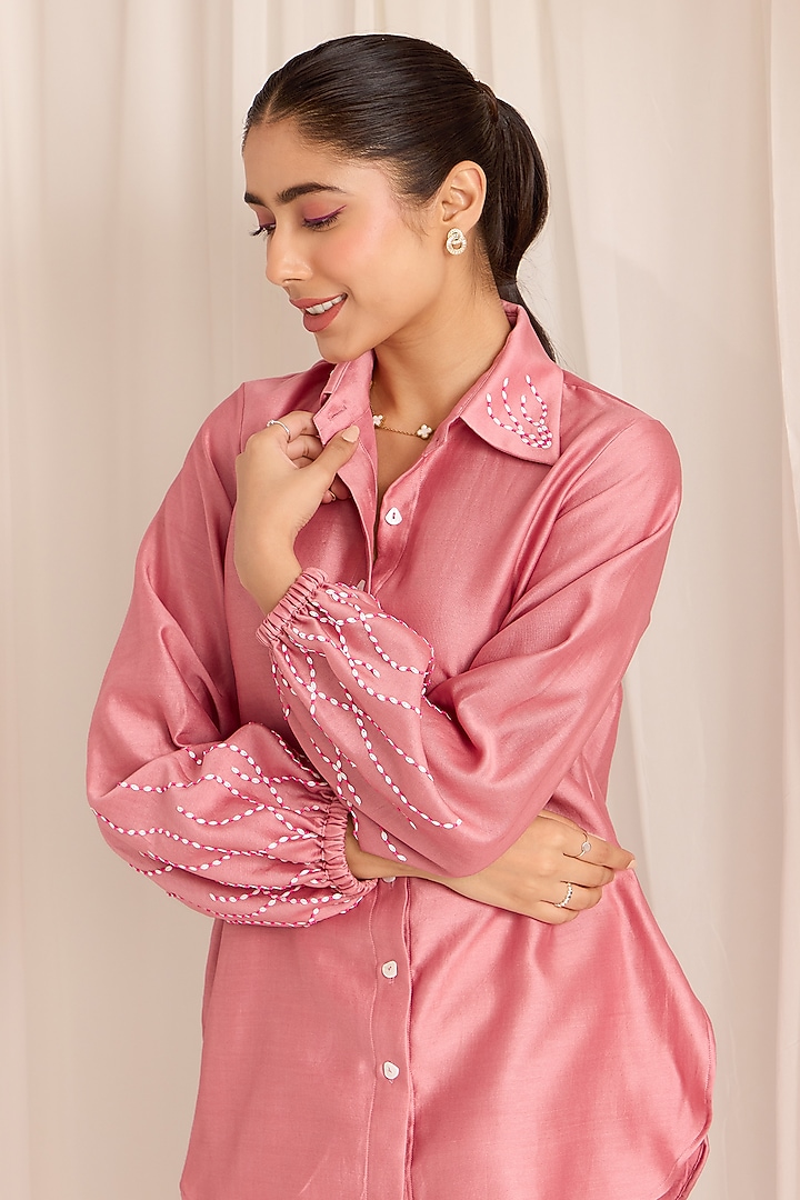 Dusty Pink Chanderi Hand Embroidered Co-Ord Set by Sonal Pasrija at Pernia's Pop Up Shop
