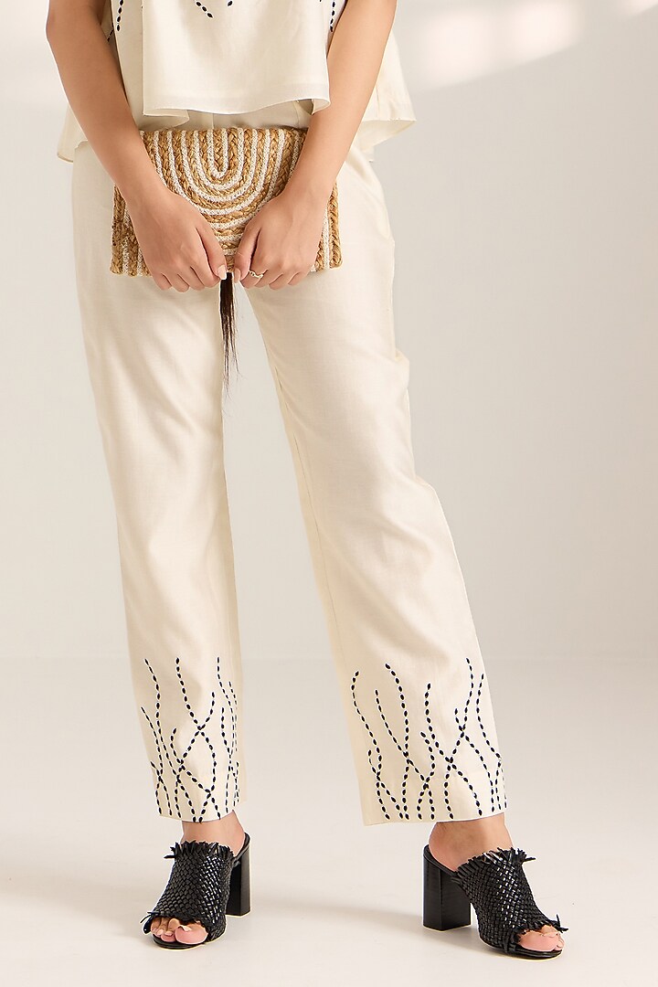Ivory Chanderi Embroidered Co-Ord Set by Sonal Pasrija at Pernia's Pop Up Shop