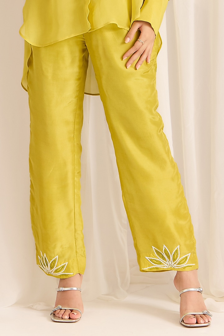 Lime Yellow Organza Embroidered Co-Ord Set by Sonal Pasrija at Pernia's Pop Up Shop