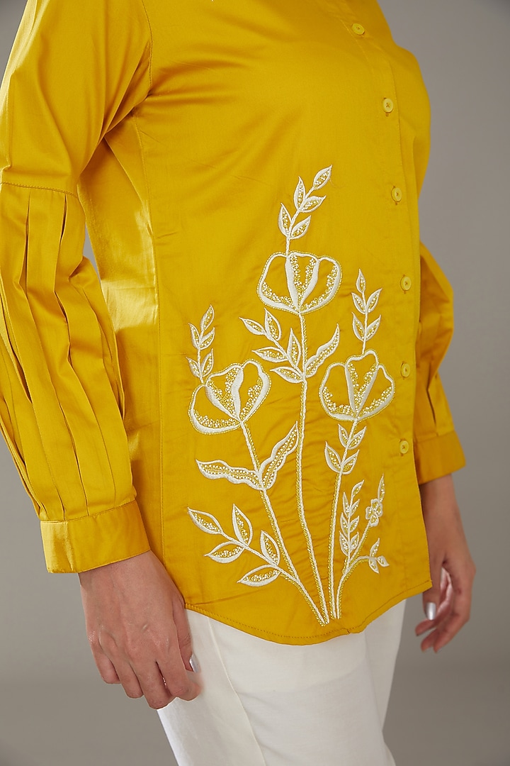 Off-white Chanderi Co-Ord Set by SONAL PASRIJA at Pernia's Pop Up Shop
