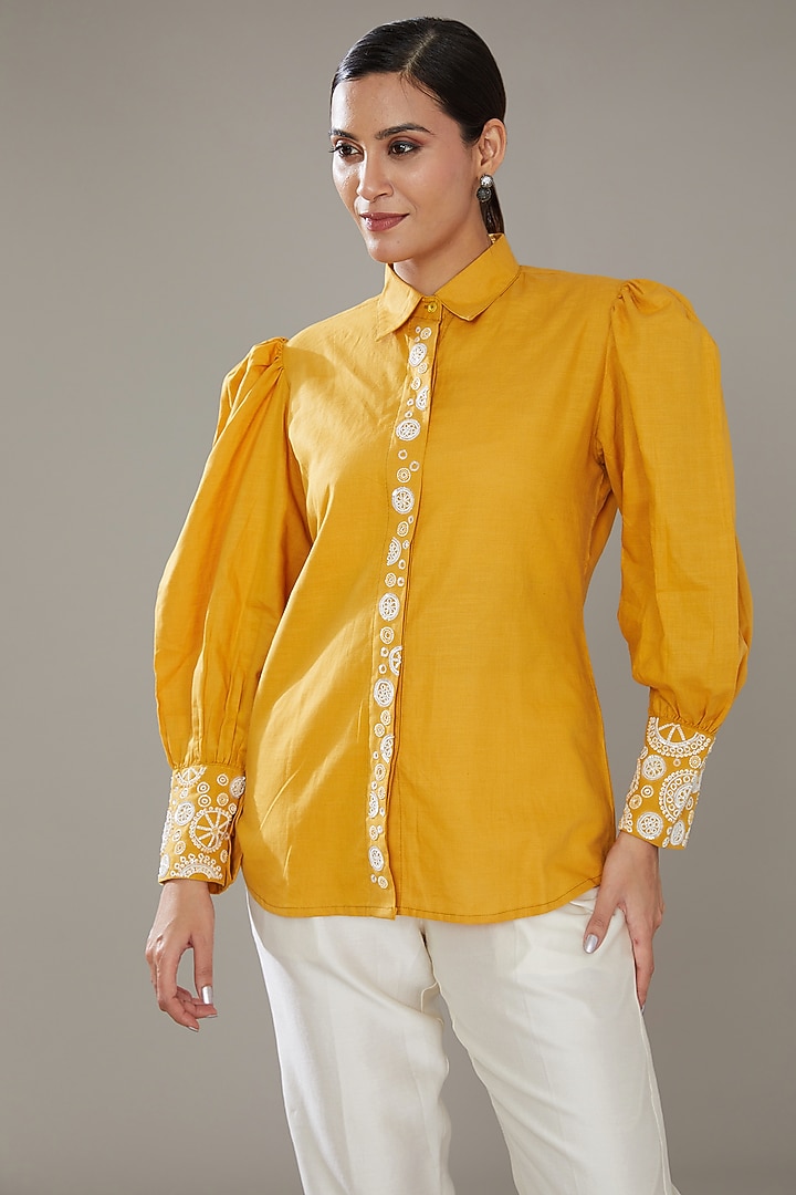 Off-White Chanderi Co-Ord Set by SONAL PASRIJA at Pernia's Pop Up Shop