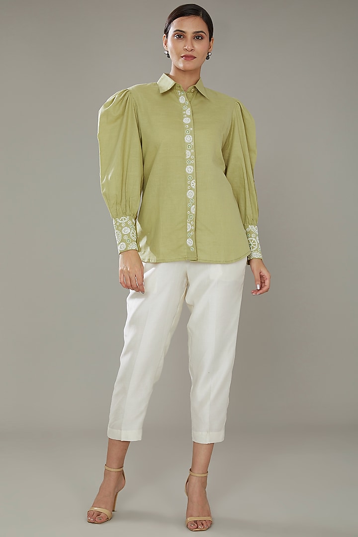 Off-White Chanderi Co-Ord Set by SONAL PASRIJA at Pernia's Pop Up Shop