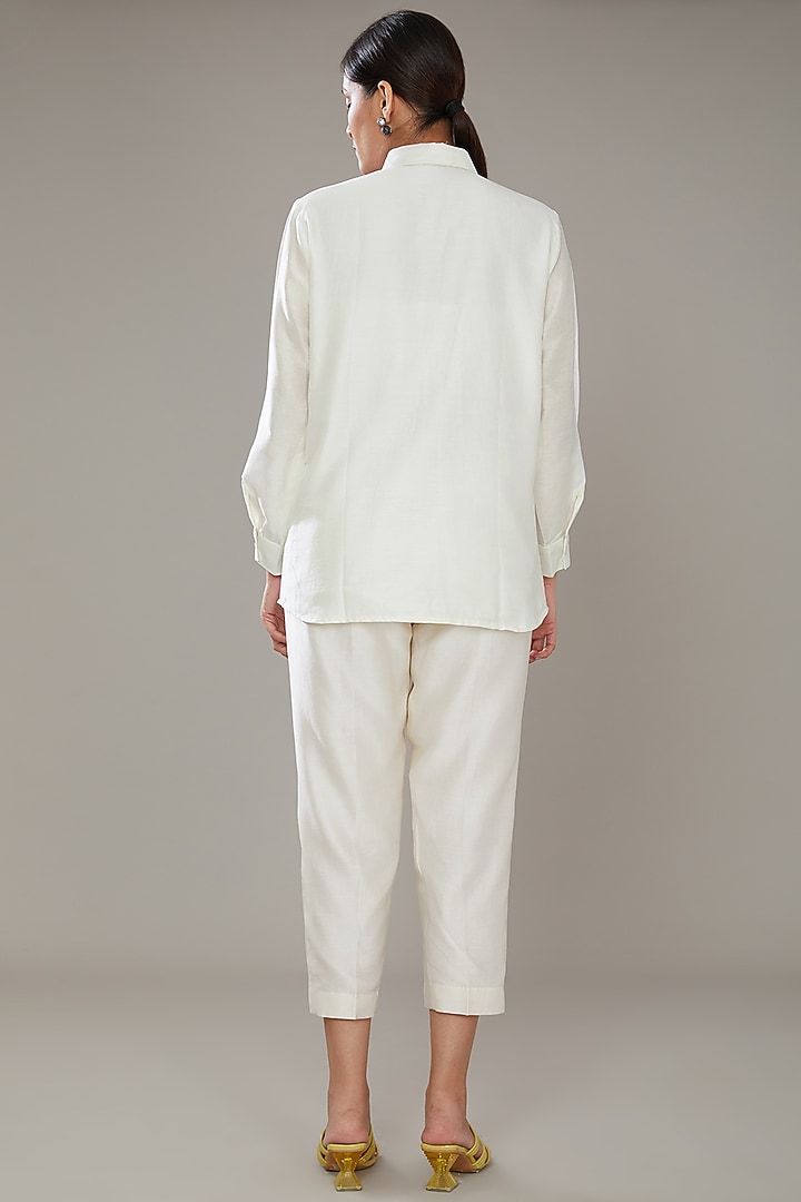 Off-White Chanderi Co-Ord Set by SONAL PASRIJA at Pernia's Pop Up Shop