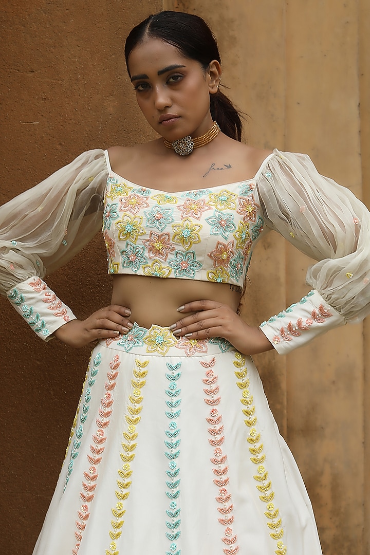 Ivory Embroidered Wedding Lehenga Set by SONAL PASRIJA at Pernia's Pop Up Shop