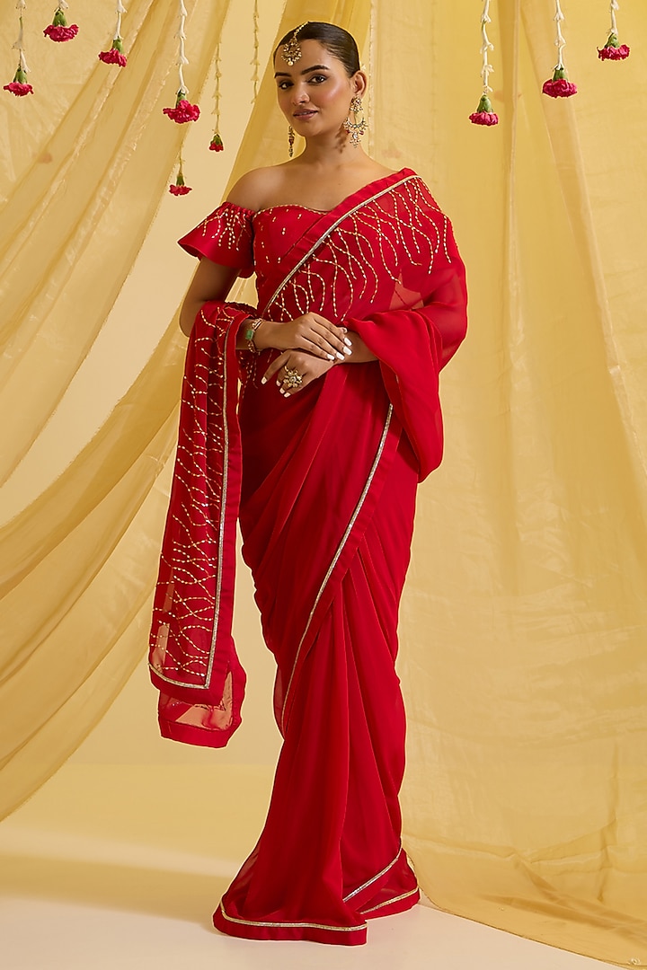 Red Silk & Georgette Hand Embroidered Pre-Draped Saree Set by SONAL PASRIJA at Pernia's Pop Up Shop