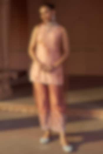 Beige & Brown Silk Tie-Dye Hand Embroidered Kurta Set by SONAL PASRIJA at Pernia's Pop Up Shop