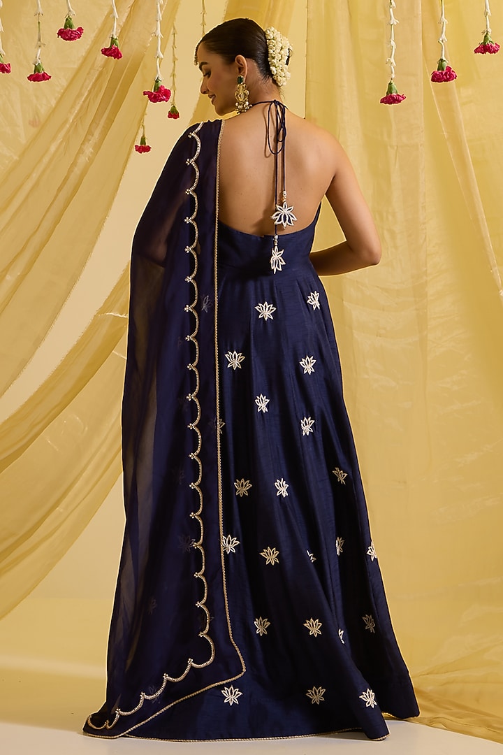 Navy Blue Silk & Organza Hand Embroidered Wedding Anarkali Set by SONAL PASRIJA at Pernia's Pop Up Shop