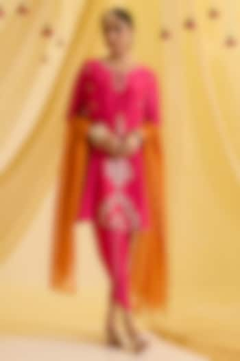 Pink Silk & Organza Hand Embroidered Kalidar Kurta Set by SONAL PASRIJA at Pernia's Pop Up Shop