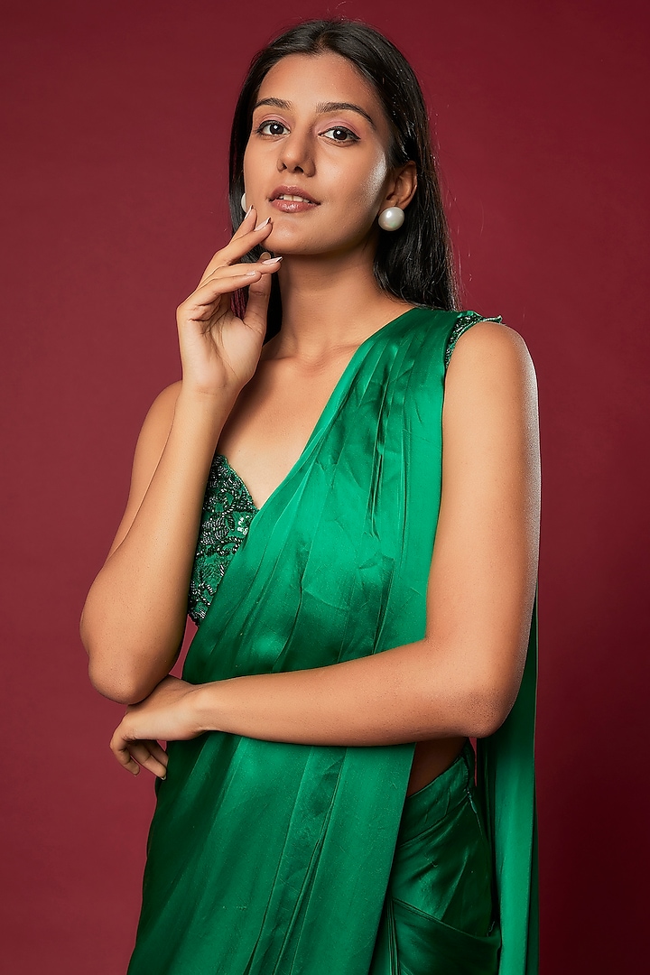 Emerald Green Satin Draped Wedding Saree Set by Sonaakshi Raaj at Pernia's Pop Up Shop
