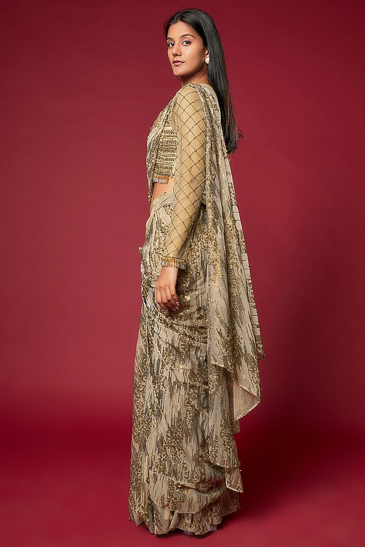 Antique Gold Net & Swiss Net Embroidered Draped Reception Saree Set by Sonaakshi Raaj at Pernia's Pop Up Shop