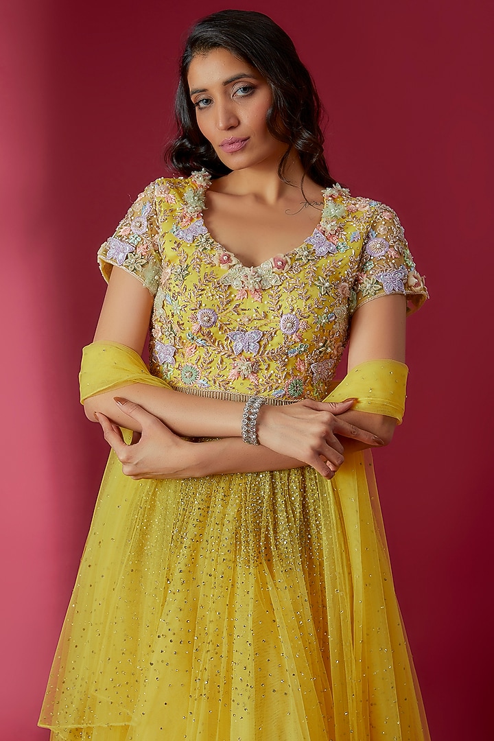 Yellow Swiss Net & Cotton Satin Embroidered Bridal Lehenga Set by Sonaakshi Raaj at Pernia's Pop Up Shop
