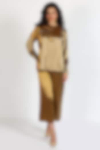 Ochre Tissue Zari Embroidered Co-Ord Set by Sonal Singh at Pernia's Pop Up Shop