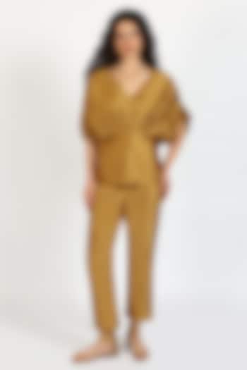 Honey Bronze Silk Chanderi Co-Ord Set by Sonal Singh at Pernia's Pop Up Shop