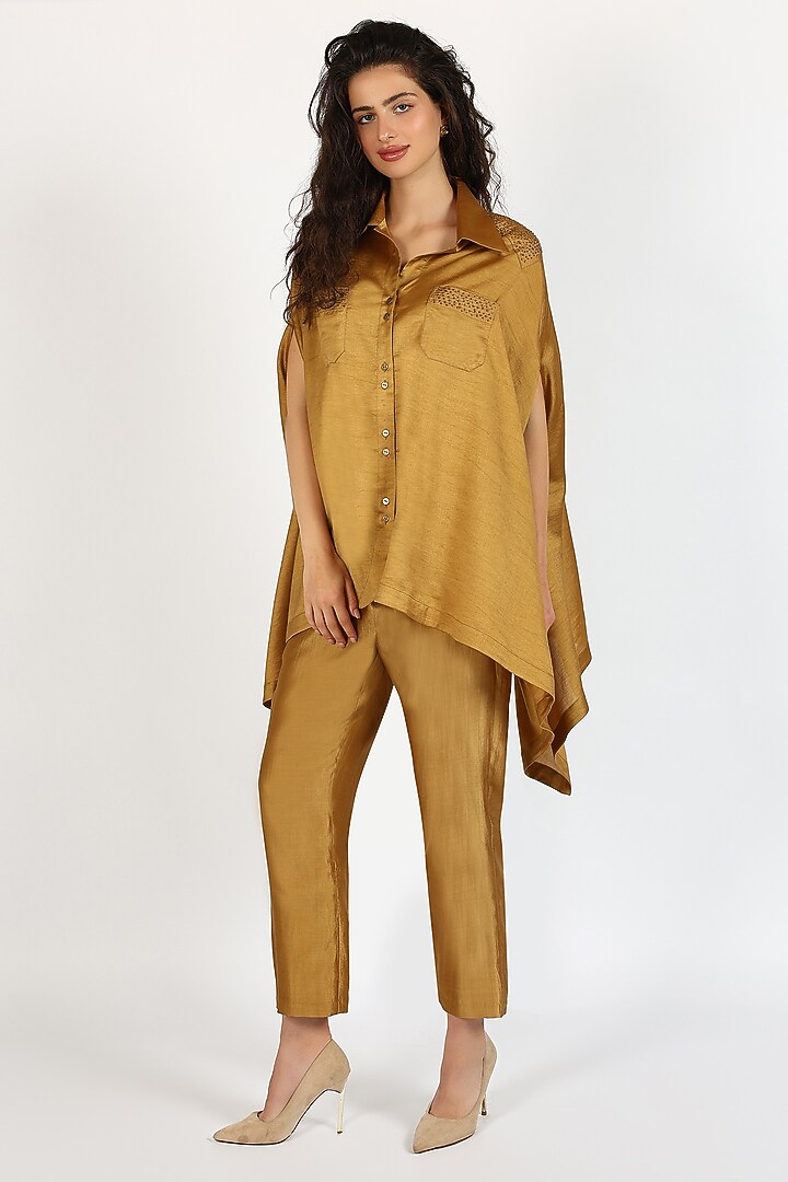 Ochre Silk Chanderi Hand Embroidered Co-Ord Set by Sonal Singh at Pernia's Pop Up Shop