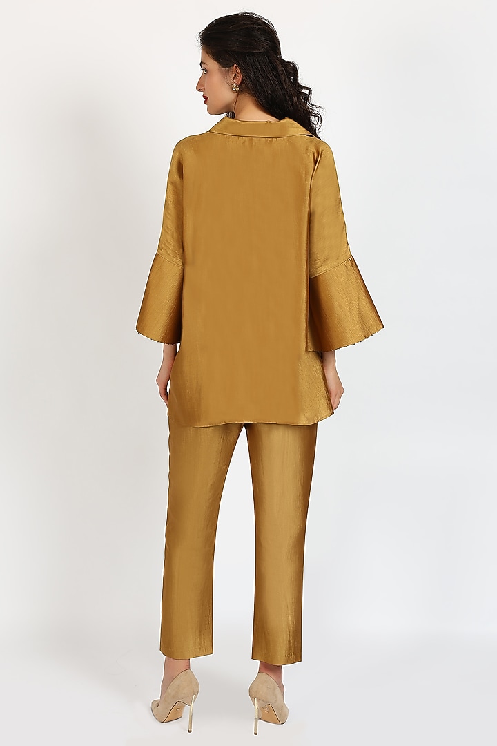 Honey Bronze Silk Chanderi Hand Embroidered Co-Ord Set by Sonal Singh at Pernia's Pop Up Shop