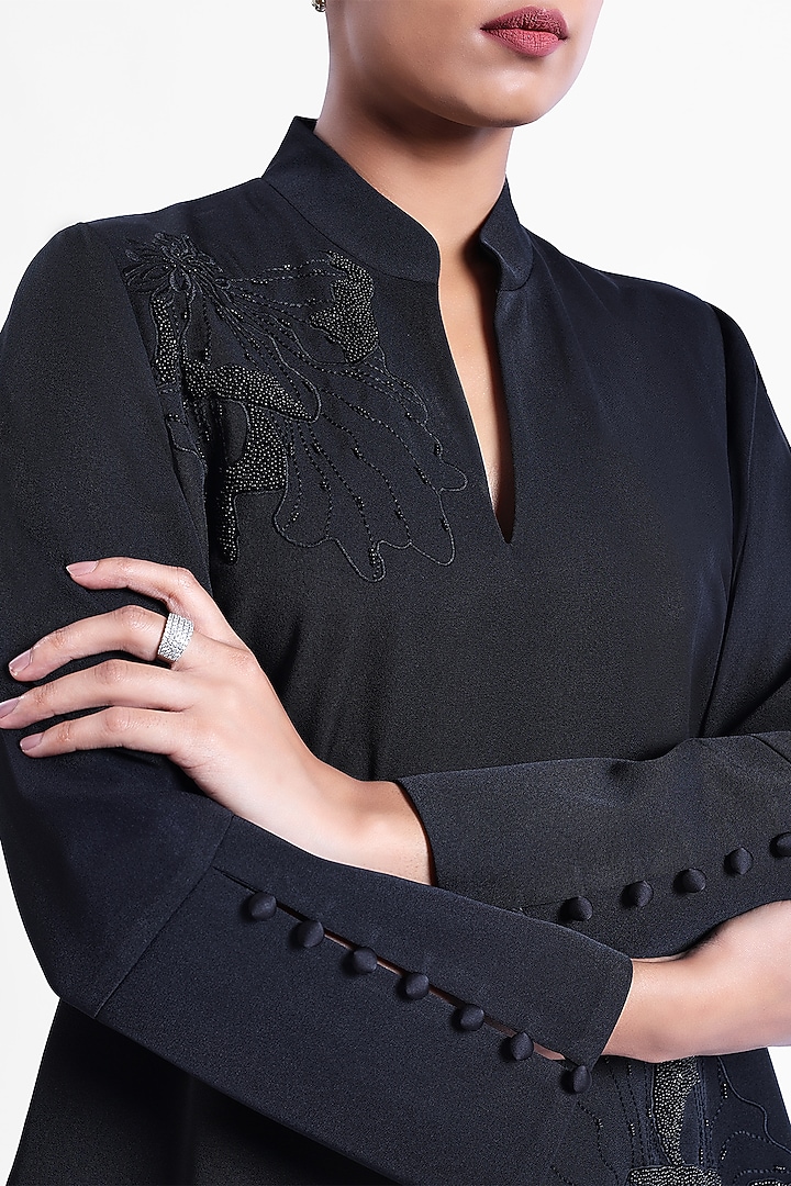 Black Crepe Embroidered Co-Ord Set by Sonal Singh at Pernia's Pop Up Shop