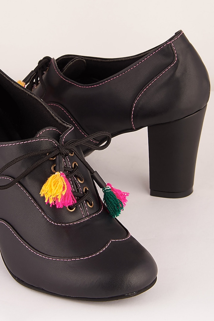 Black Embroidered Block Sandals With Tassels by Sole Stories at Pernia's Pop Up Shop