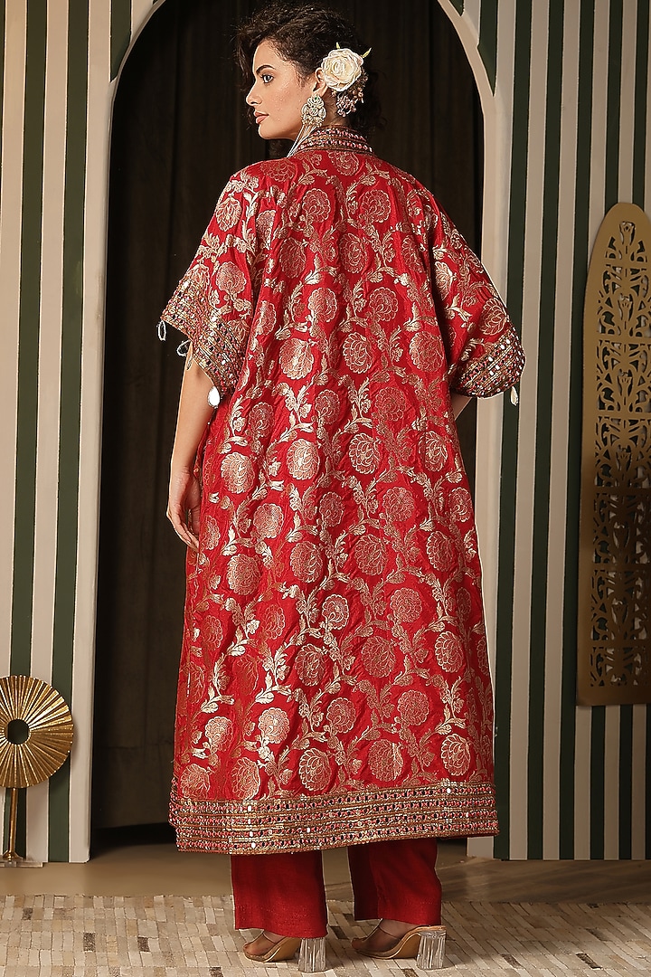 Tomato Red Banarasi Resham Embellished Kurta Set by Soniya G at Pernia's Pop Up Shop