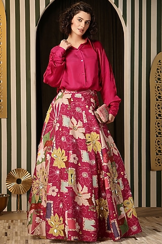 Magenta Blend Silk Floral Printed & Thread Embellished Lehenga Set by Soniya G