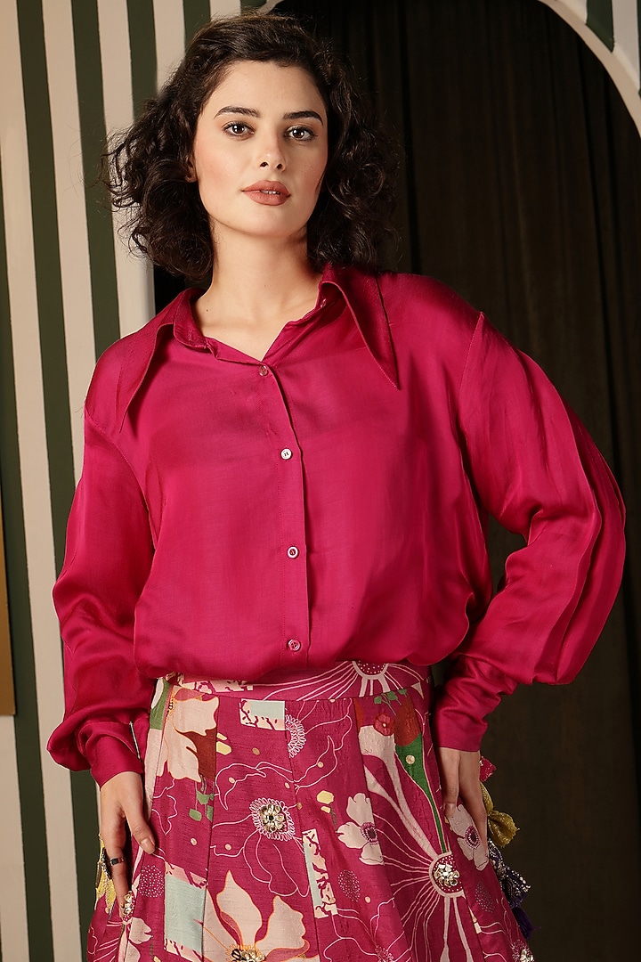 Magenta Blend Silk Floral Printed & Thread Embellished Wedding Lehenga Set by Soniya G at Pernia's Pop Up Shop