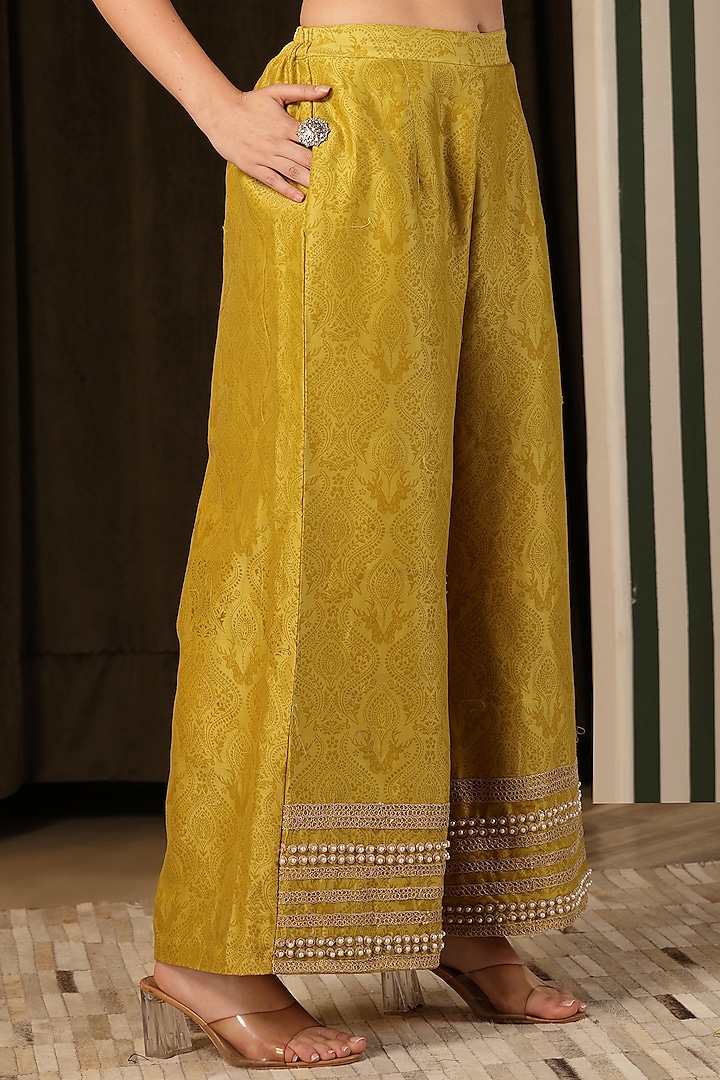 Yellow Pure Chanderi Resham Work Kurta Set by Soniya G at Pernia's Pop Up Shop