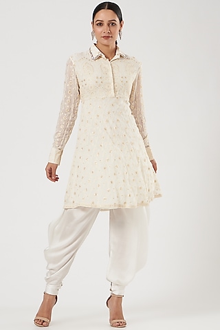 Off-White Georgette Lucknowi Kurta Set by Soniya G