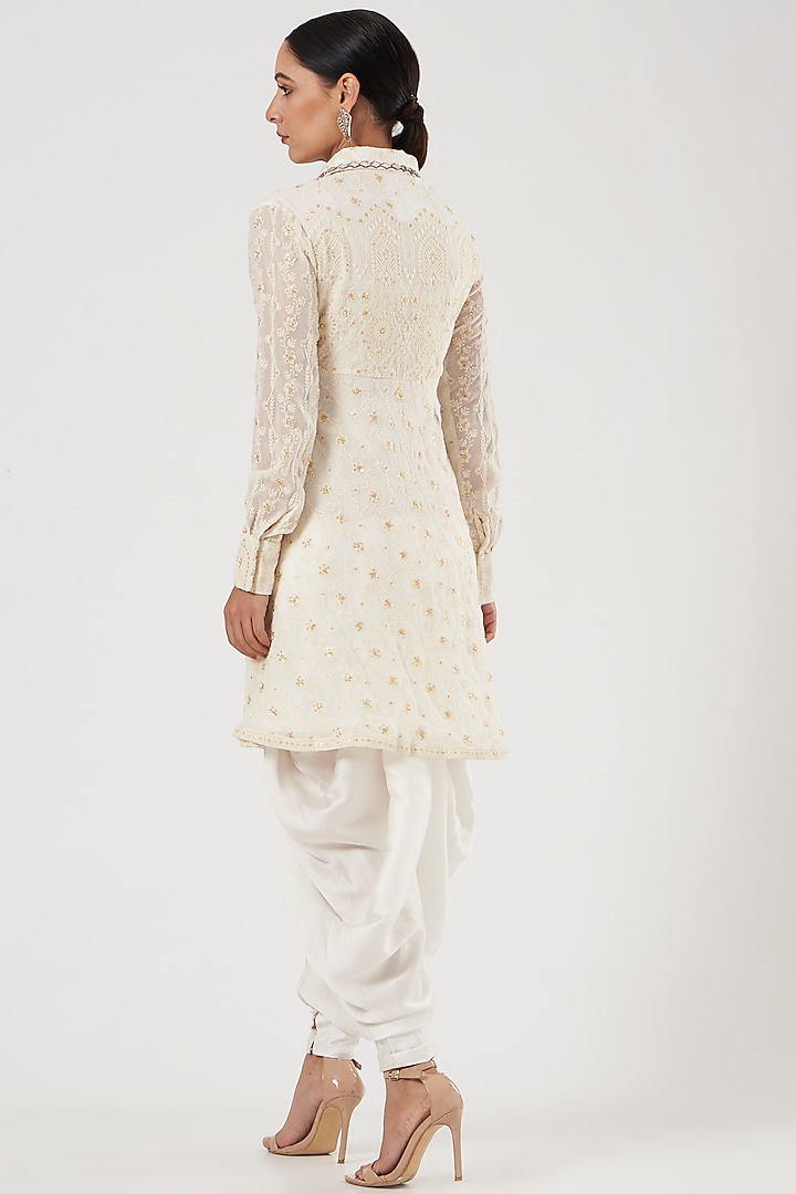 Off-White Georgette Lucknowi Kurta Set by Soniya G at Pernia's Pop Up Shop