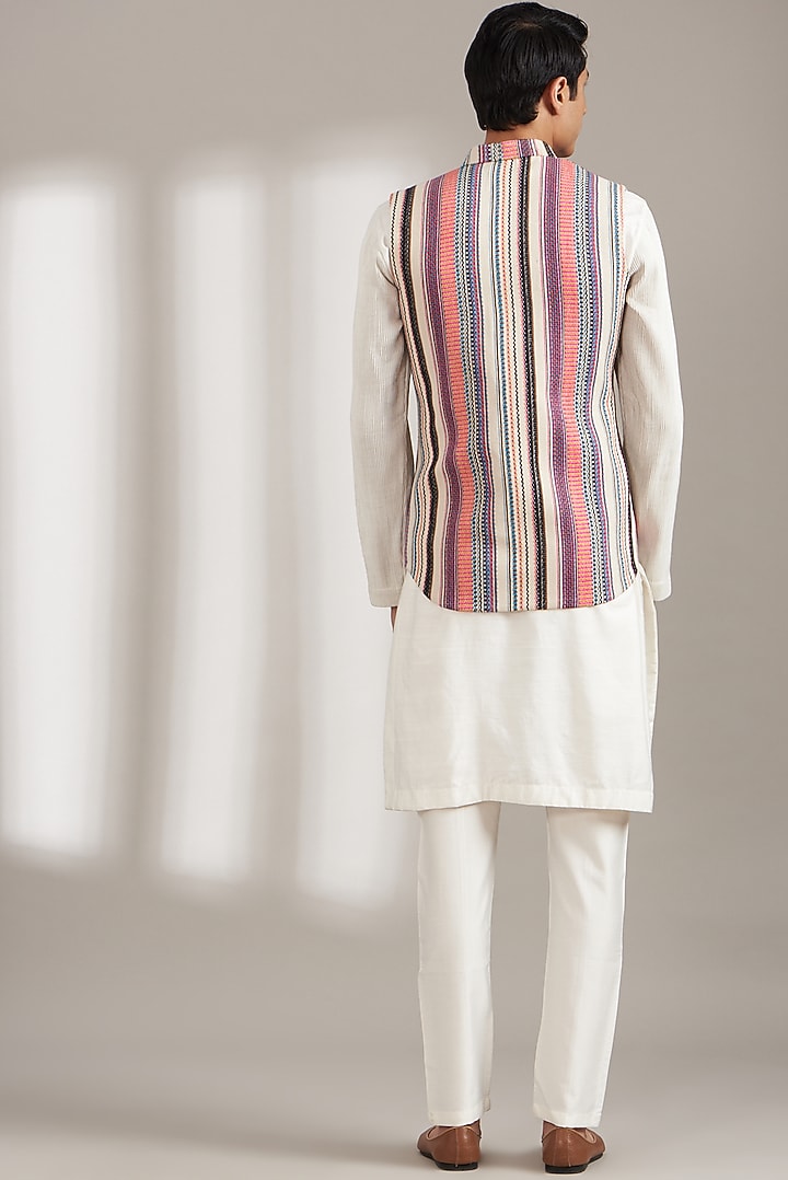 Ivory Pure Handloom Silk Printed Bundi Set by Soniya G Men at Pernia's Pop Up Shop