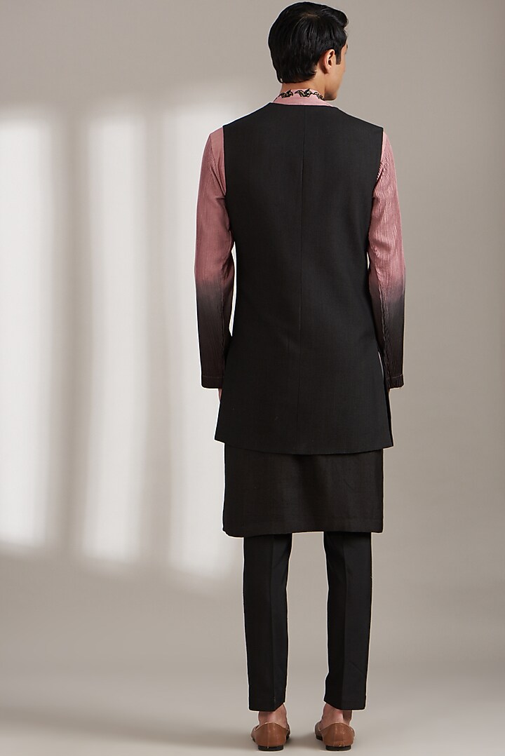 Black Handmade Cotton Embroidered & Printed Bundi Set by Soniya G Men at Pernia's Pop Up Shop