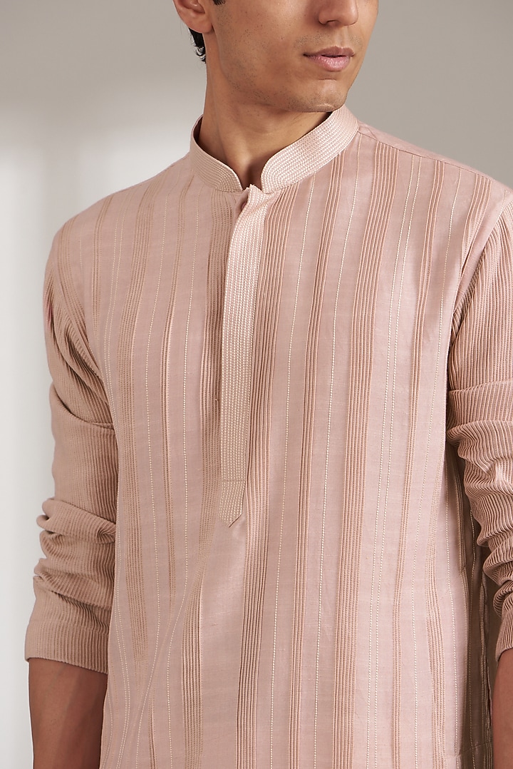 Blush Pink Handmade Cotton Kurta Set by Soniya G Men at Pernia's Pop Up Shop