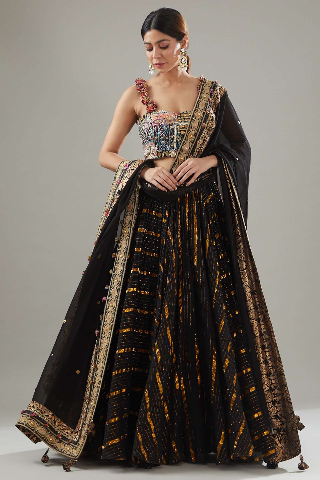 dark blue floral design emroidered handmade lehenga. Whatsapp 91-8888328116  or mail at ethnicdia@gm… | Traditional dresses, Indian designer outfits,  Floral lehenga