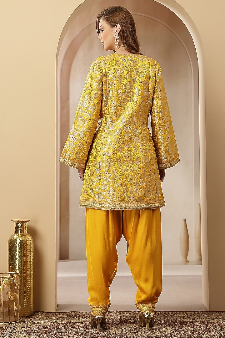 Mustard Yellow Banarasi Brocade Embroidered Kurta Set by Soniya G at Pernia's Pop Up Shop