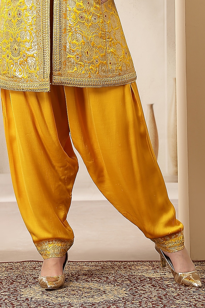 Mustard Yellow Banarasi Brocade Embroidered Kurta Set by Soniya G at Pernia's Pop Up Shop