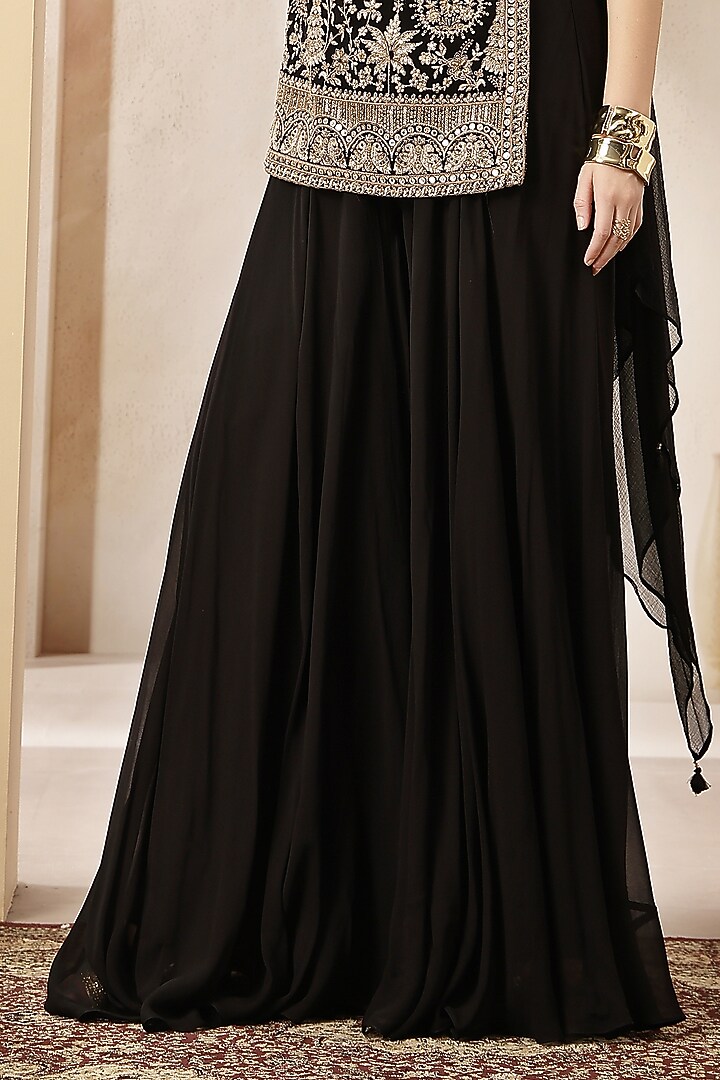 Black Georgette Embroidered Kurta Set by Soniya G at Pernia's Pop Up Shop