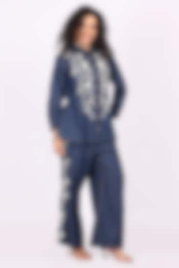 Blue Denim Thread Embroidered Kurta Set by Soniya G at Pernia's Pop Up Shop