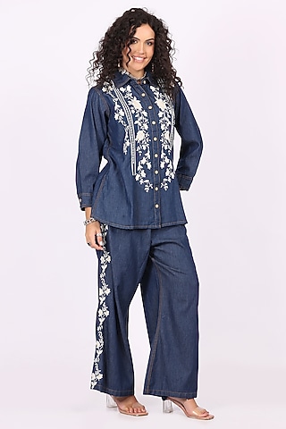 Blue Denim Thread Embroidered Kurta Set by Soniya G