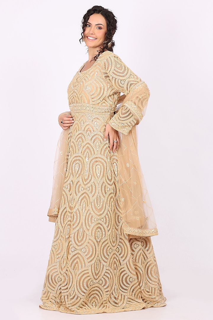 Golden Net Embroidered Wedding Anarkali Set by Soniya G at Pernia's Pop Up Shop