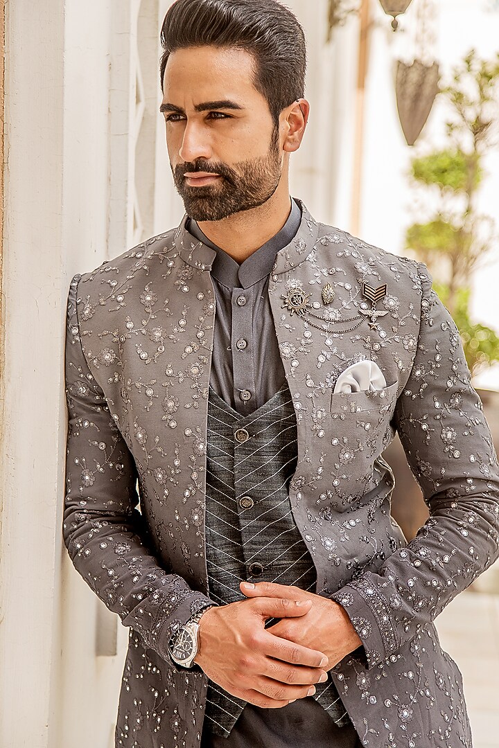 Grey Kurta Set With Ombre Long Jacket For Boys by Soniya G KIDS at Pernia's Pop Up Shop