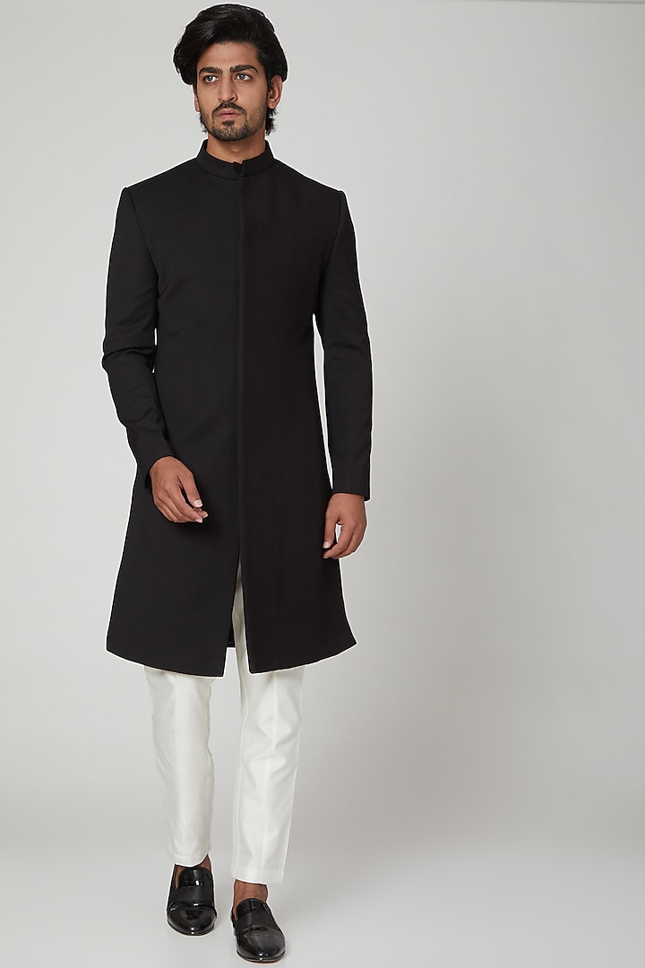 Black & White Sherwani Set For Boys by Soniya G KIDS at Pernia's Pop Up Shop