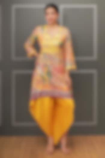 Yellow Georgette Sequins Printed & Embellished Kurta Set by Soniya G at Pernia's Pop Up Shop