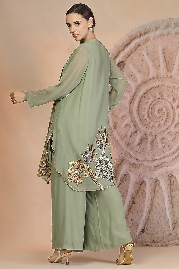 Pista Green Muslin Silk Embroidered Kurta Set by Soniya G at Pernia's Pop Up Shop