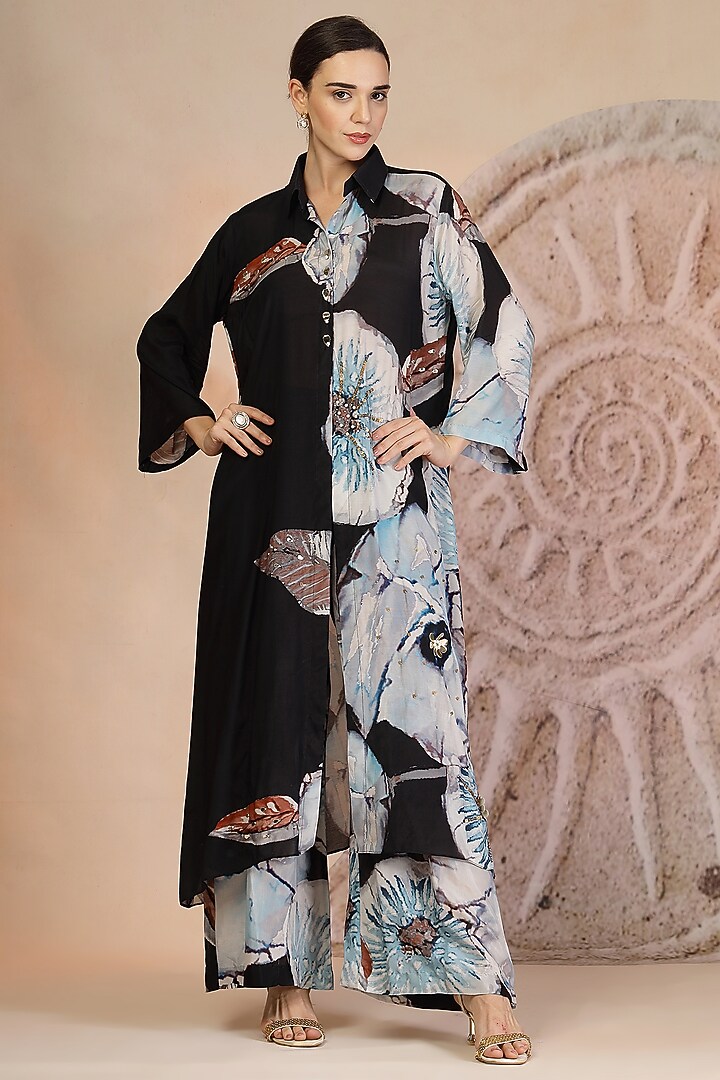 Charcoal Black Muslin Silk Embroidered Kurta Set by Soniya G at Pernia's Pop Up Shop